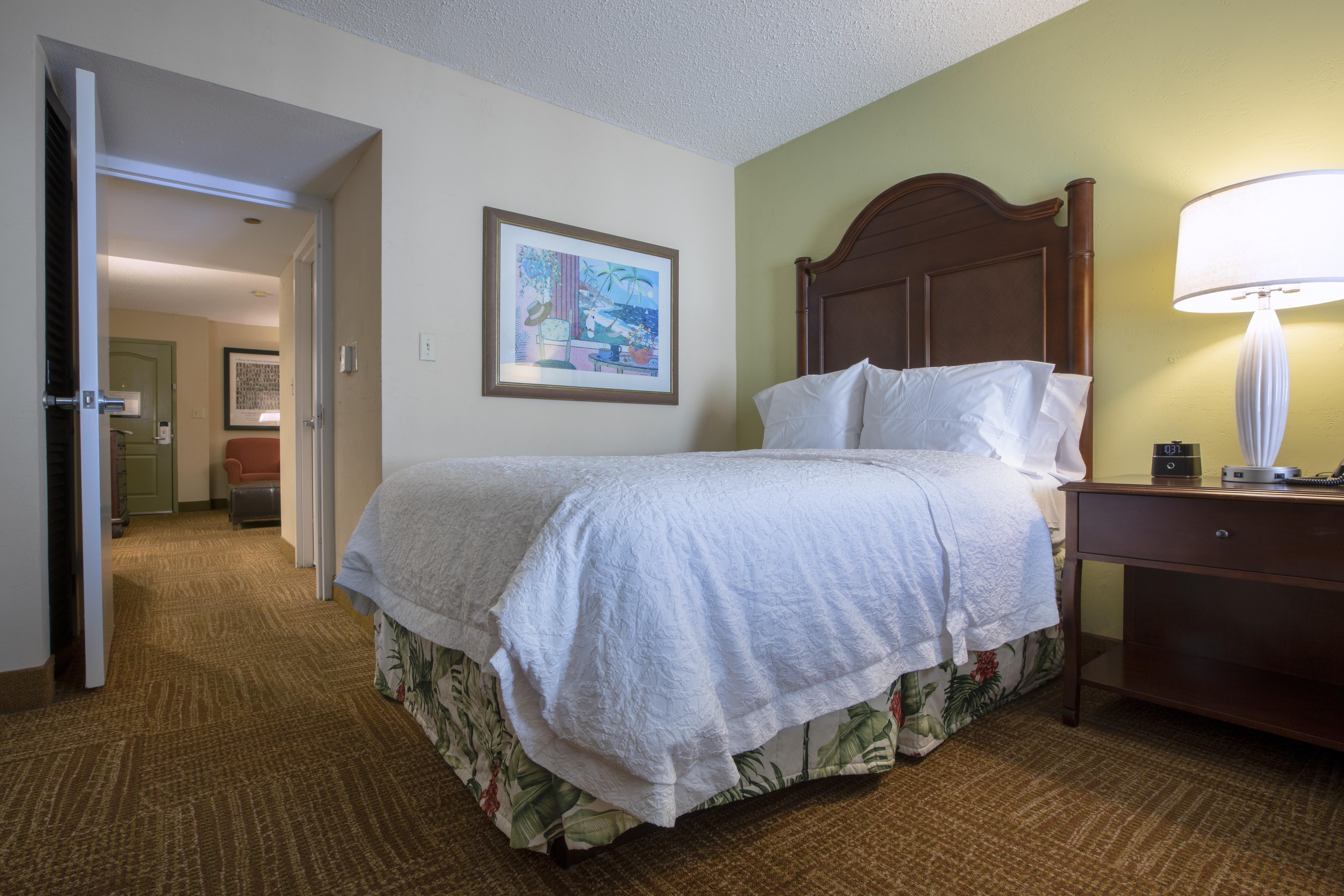 Hampton Inn & Suites San Juan Carolina Dış mekan fotoğraf