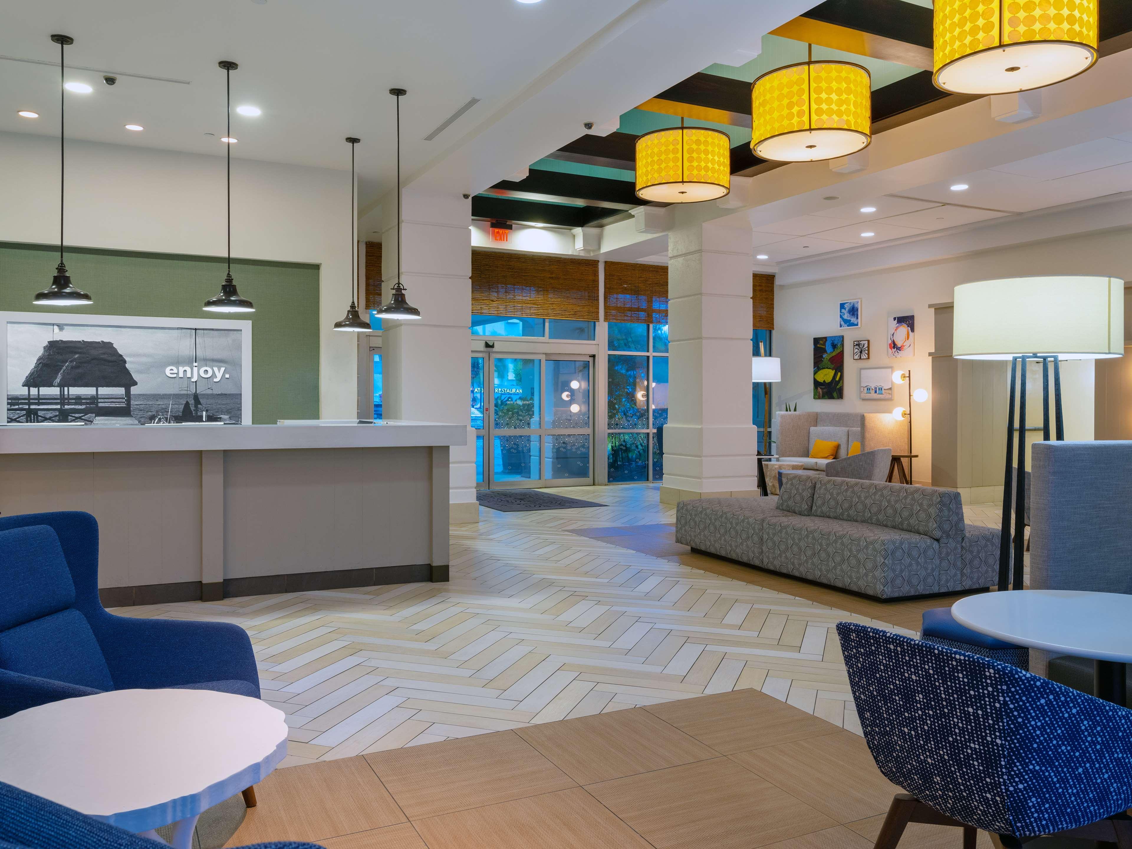Hampton Inn & Suites San Juan Carolina Dış mekan fotoğraf