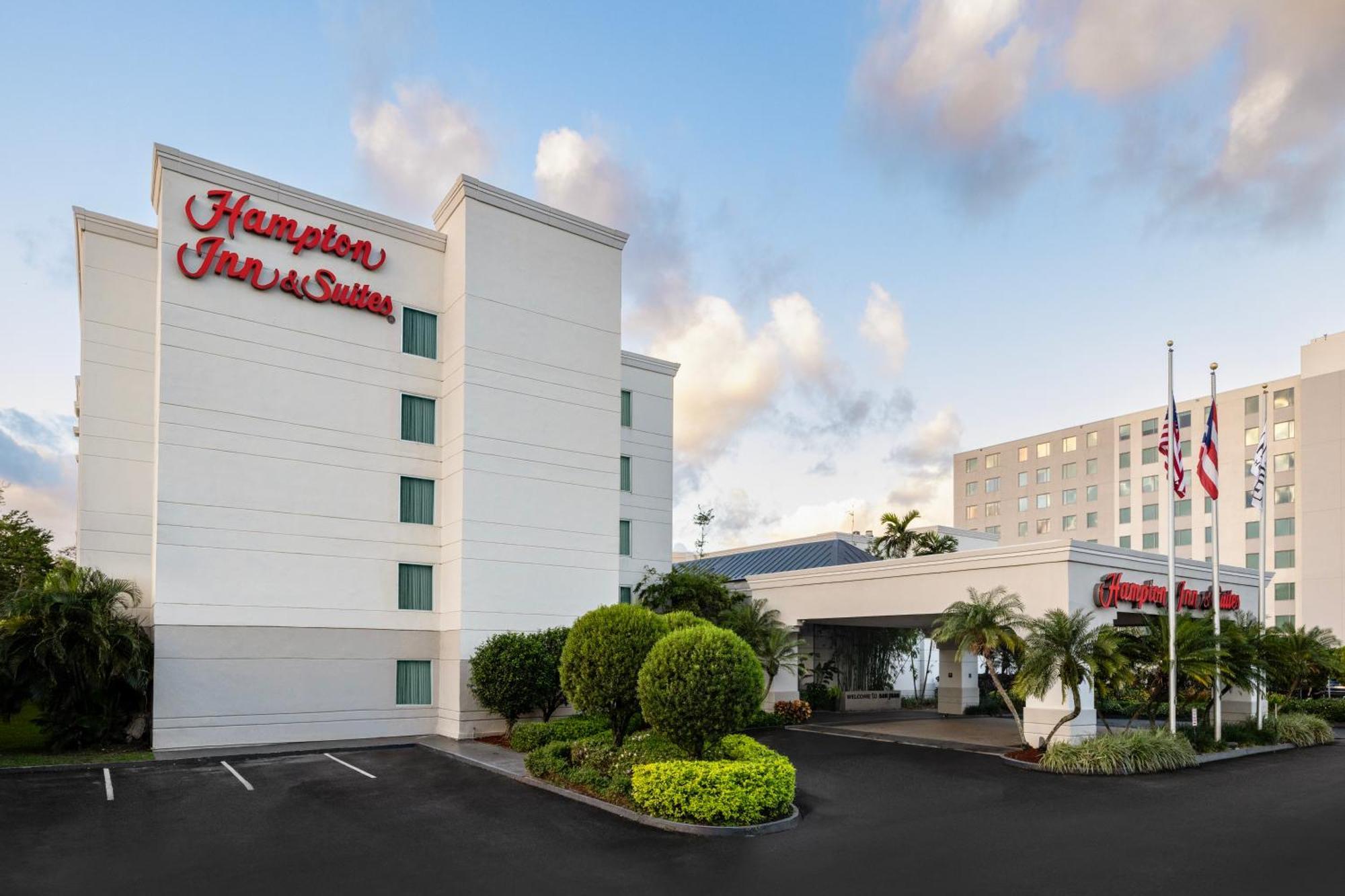 Hampton Inn & Suites San Juan Carolina Dış mekan fotoğraf