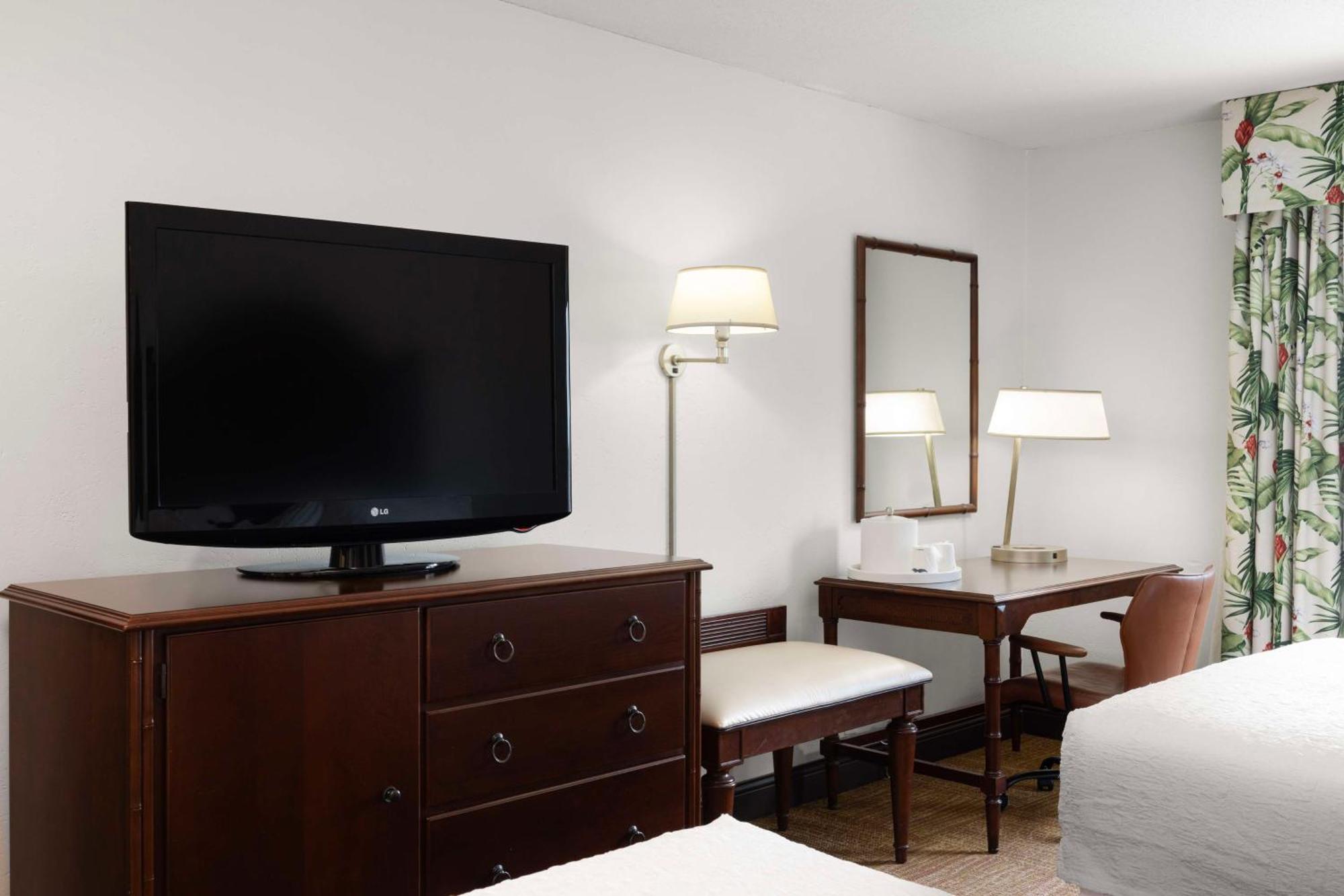 Hampton Inn & Suites San Juan Carolina Dış mekan fotoğraf