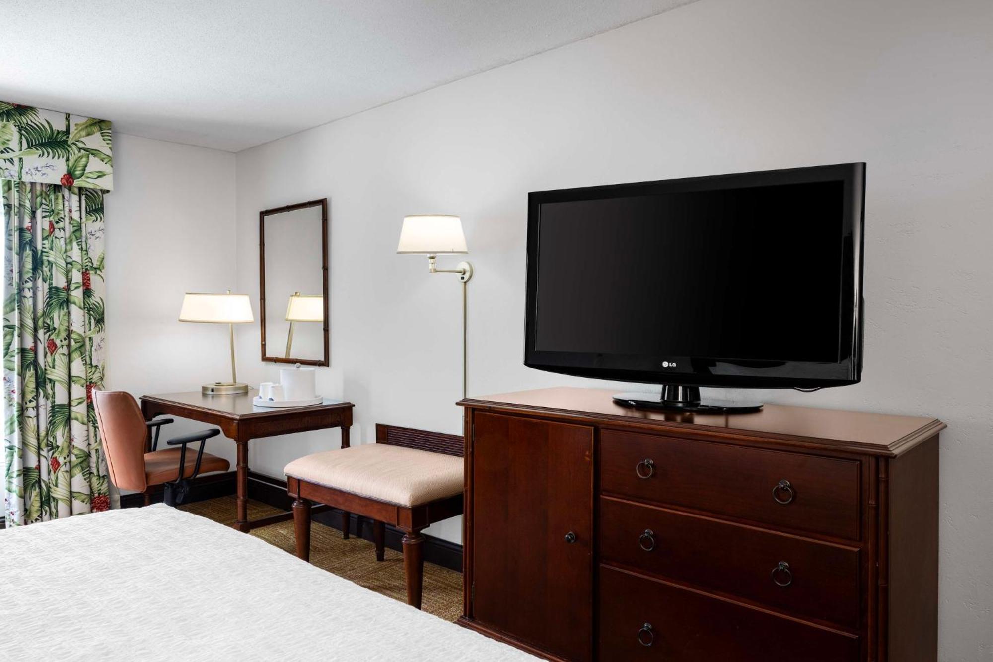 Hampton Inn & Suites San Juan Carolina Dış mekan fotoğraf