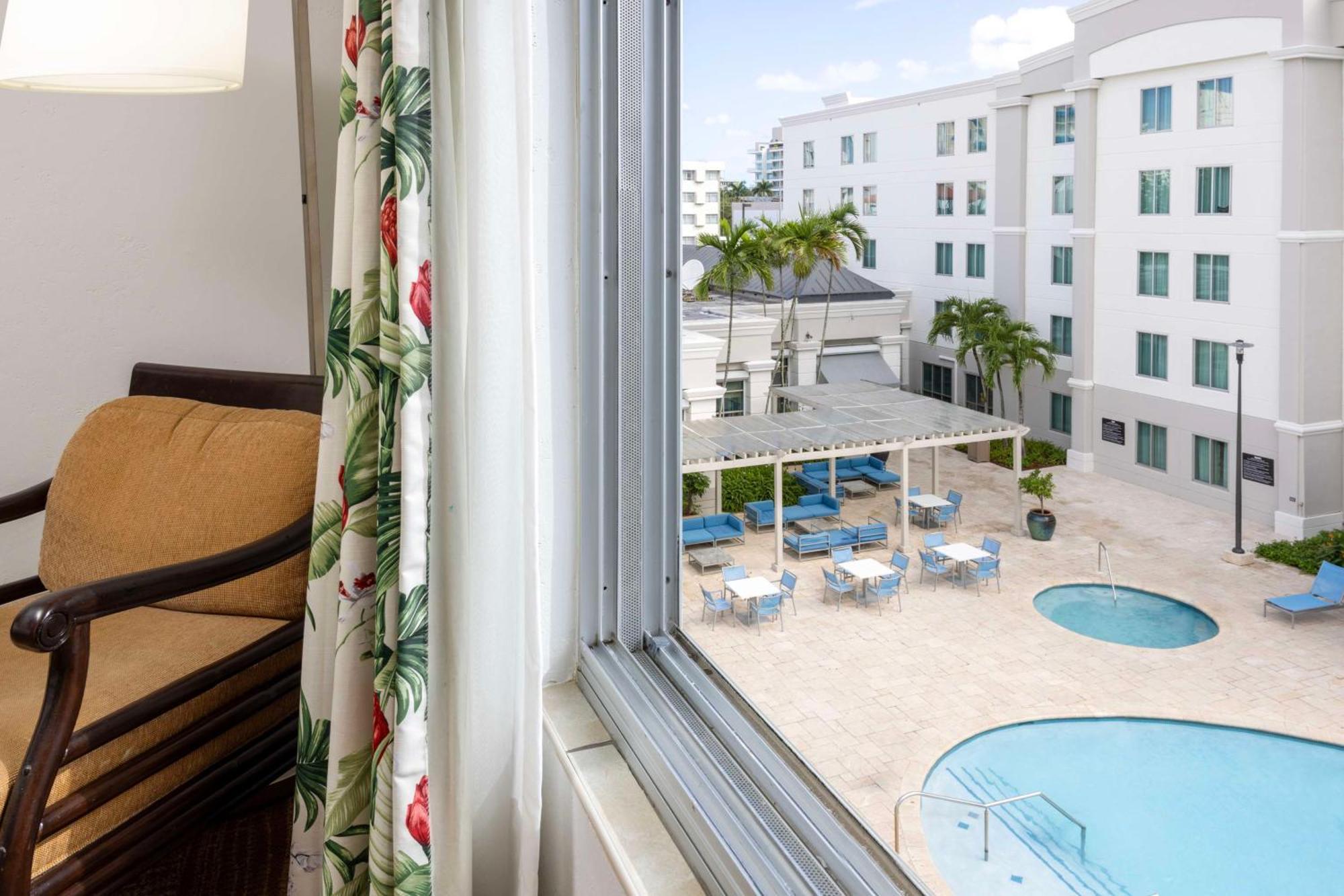 Hampton Inn & Suites San Juan Carolina Dış mekan fotoğraf