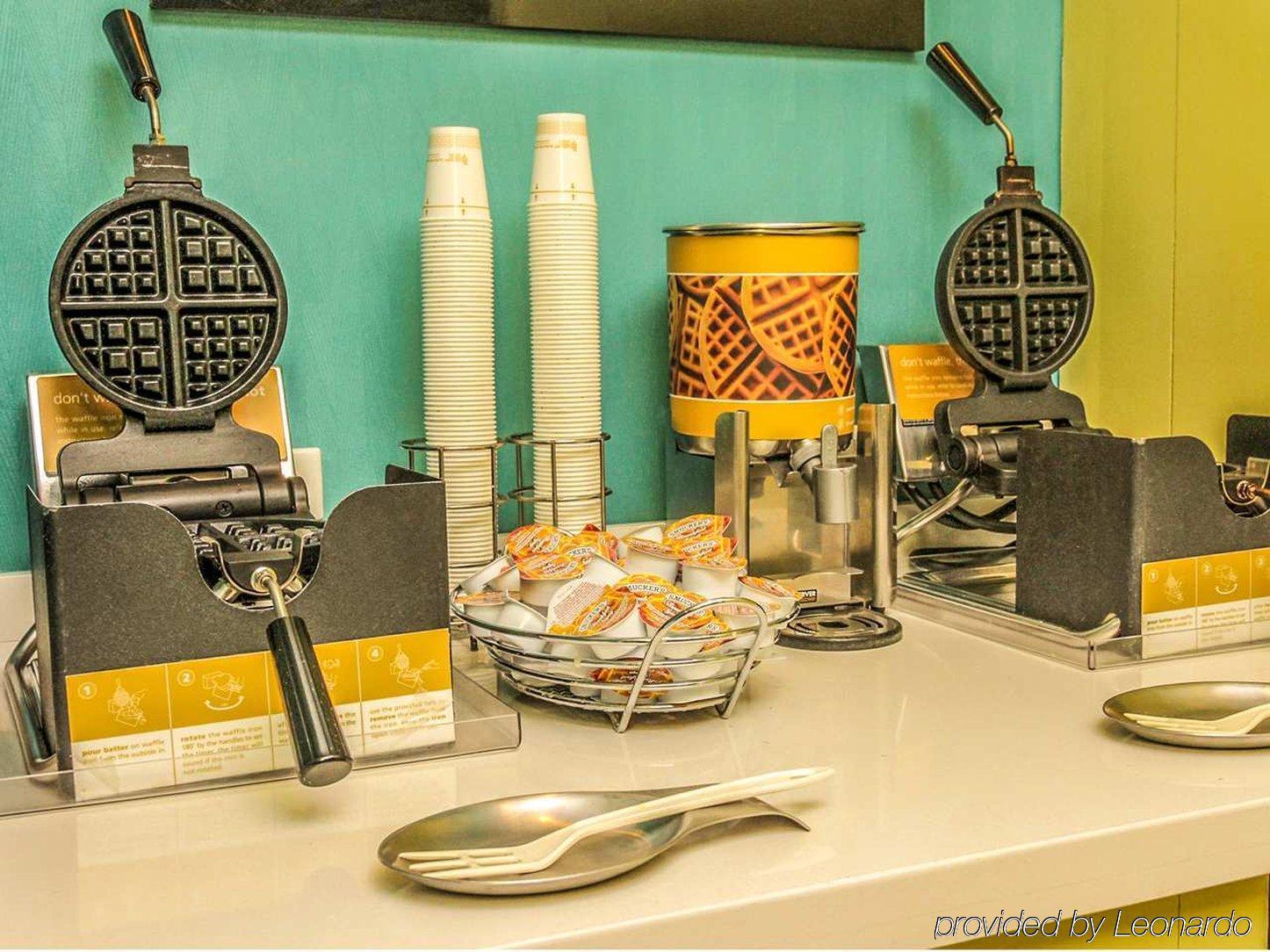 Hampton Inn & Suites San Juan Carolina Dış mekan fotoğraf